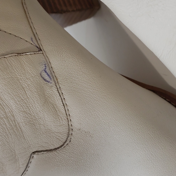 Steve Madden Toupe Leather Western Style Boot Size 8.5 B Women's - Picture 5 of 17